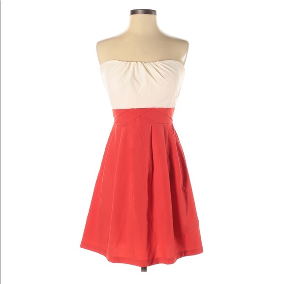Charlotte Russe Dresses & Skirts - Strapless cocktail dress